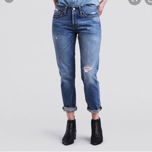 Levi’s 501 taper jeans